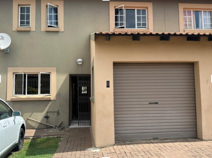 3 Bedroom Property for Sale in Waterval East North West